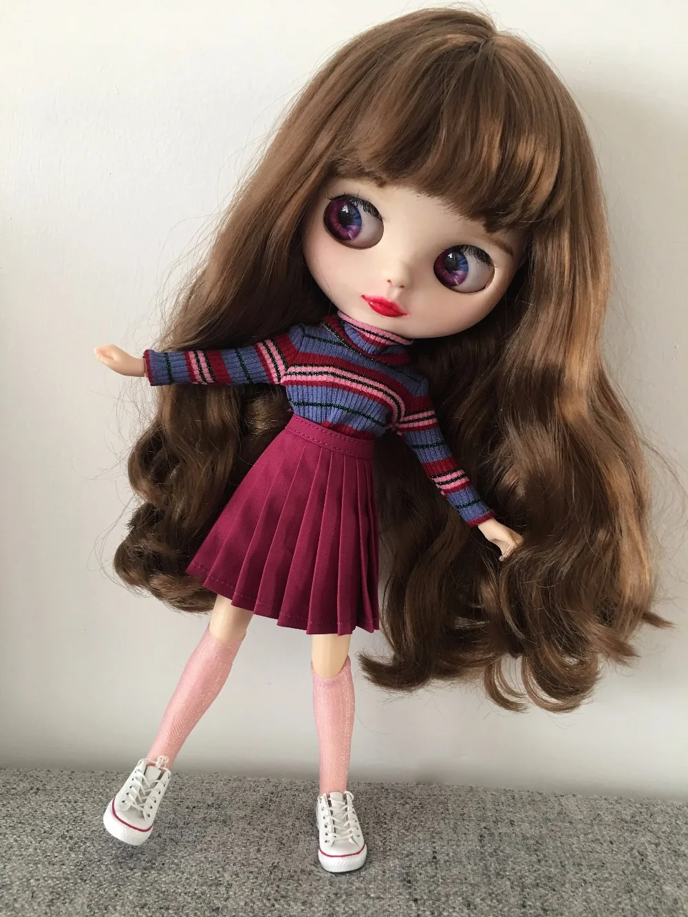 Новая модная полосатая футболка с воротником плиссированная юбка фиолетовая