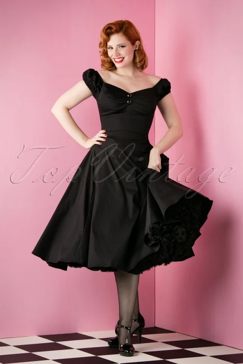 Женское винтажное платье в стиле 50 х годов с вырезом лодочкой и пышными