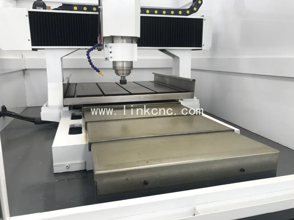 Большие возможности деревообработочный cnc фрезерный станок LXM6060 M2 для