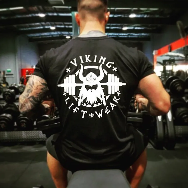 Новинка 2020 Мужская футболка с короткими рукавами и принтом VIKING однотонная