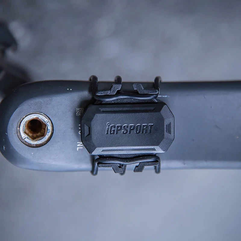 IGPSPORT C61 Беспроводной Ant + Bluetooth 4 0 на велосипеде Каденция Сенсор для iGS10 iGS60 Strava Runtastic