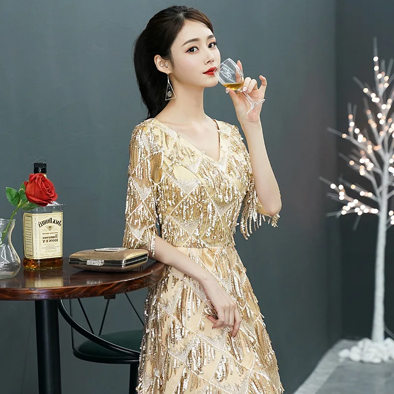 Роскошное вечернее платье с V-образным вырезом роскошное мусульманское бисером