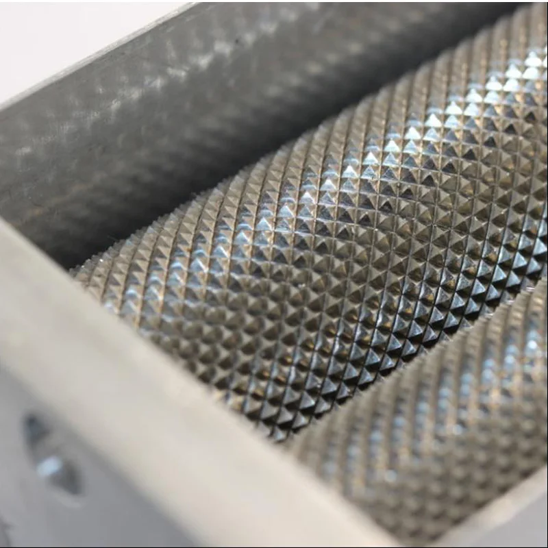 Hand Held Malt Grain Mill Home Brewed Beer Machine Double-roll Crusher 2-roll Grinder Brewing Equipment | Дом и сад