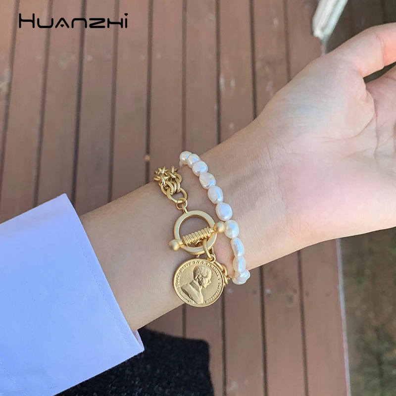 HUANZHI, новинка, золотая металлическая цепочка, монета, голова человека, неровный натуральный пресноводный жемчуг, женские браслеты, браслеты для женщин