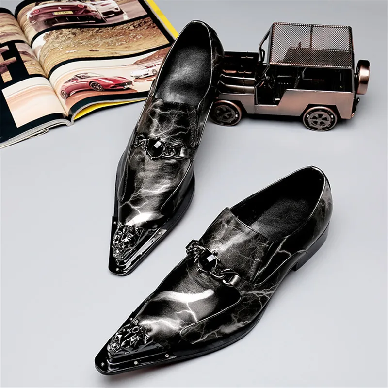 Choudory Металл Острым Носом Oxfords Обувь Скольжения на Моды Мягкой Кожи Zapatillas Хомбре