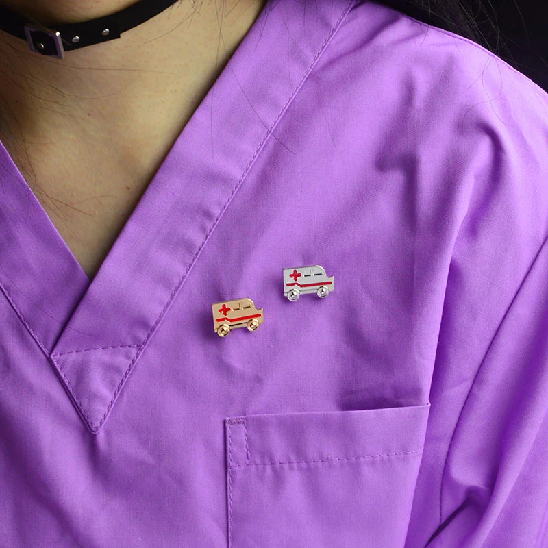 

Matel Colors Red Ambulance Enamel Badge Lapel Pin Brooch Medical Jewelry for Doctor/Nurse/Medical Student Gift