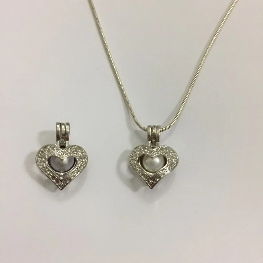 Маленькая милая клетка медальон в форме сердца 18KGP может вместить фотоклетку