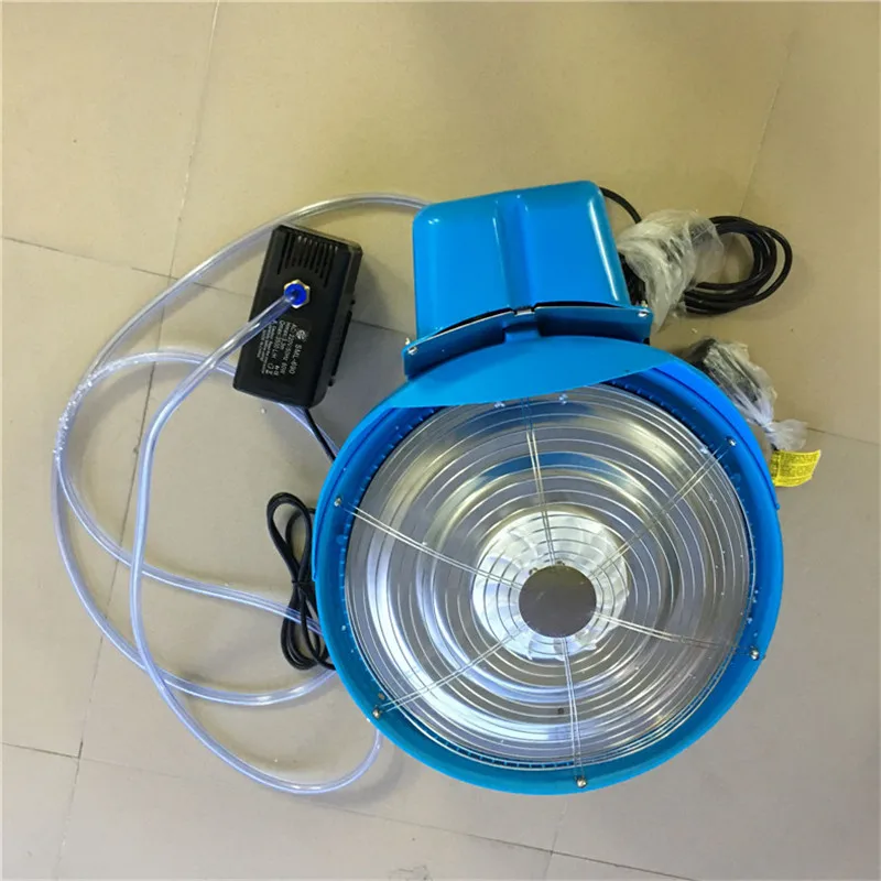 Свиньи фермы растительных растений канал дезинфицирующий спрей система