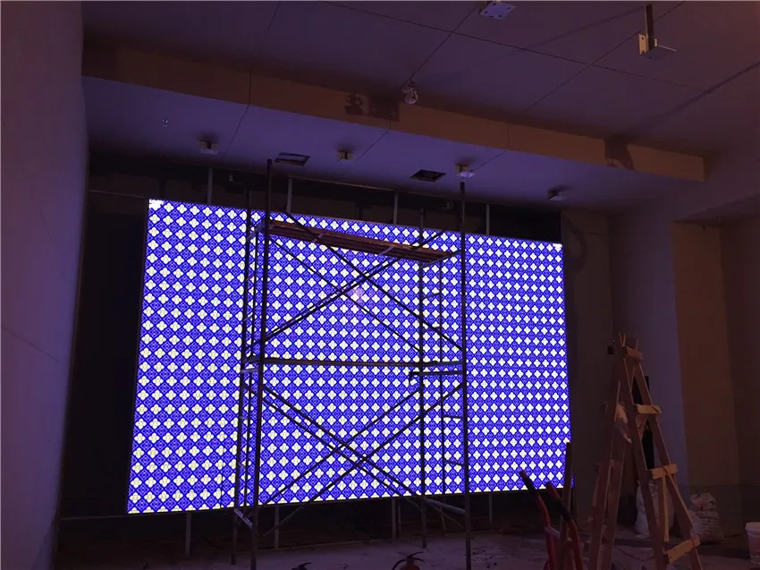 Led expert: P2 Крытый hd полноцветная светодиодная видеостена широко используется для мультимедийных классных комнат, станции метро, конференц-зала, зала ожидания