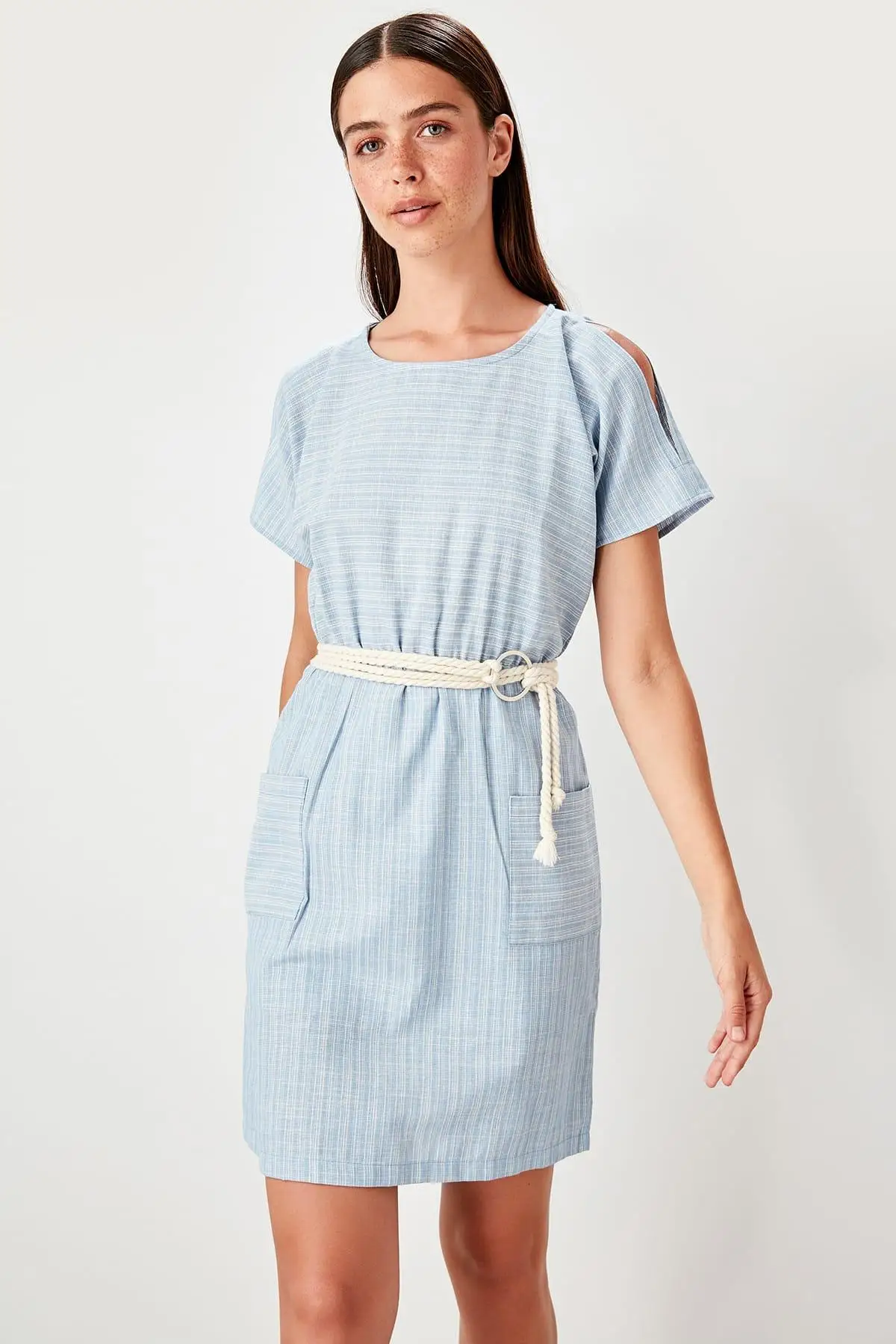 Trendyol синее платье с открытыми плечами TWOSS19AP0282|Женские платья| |