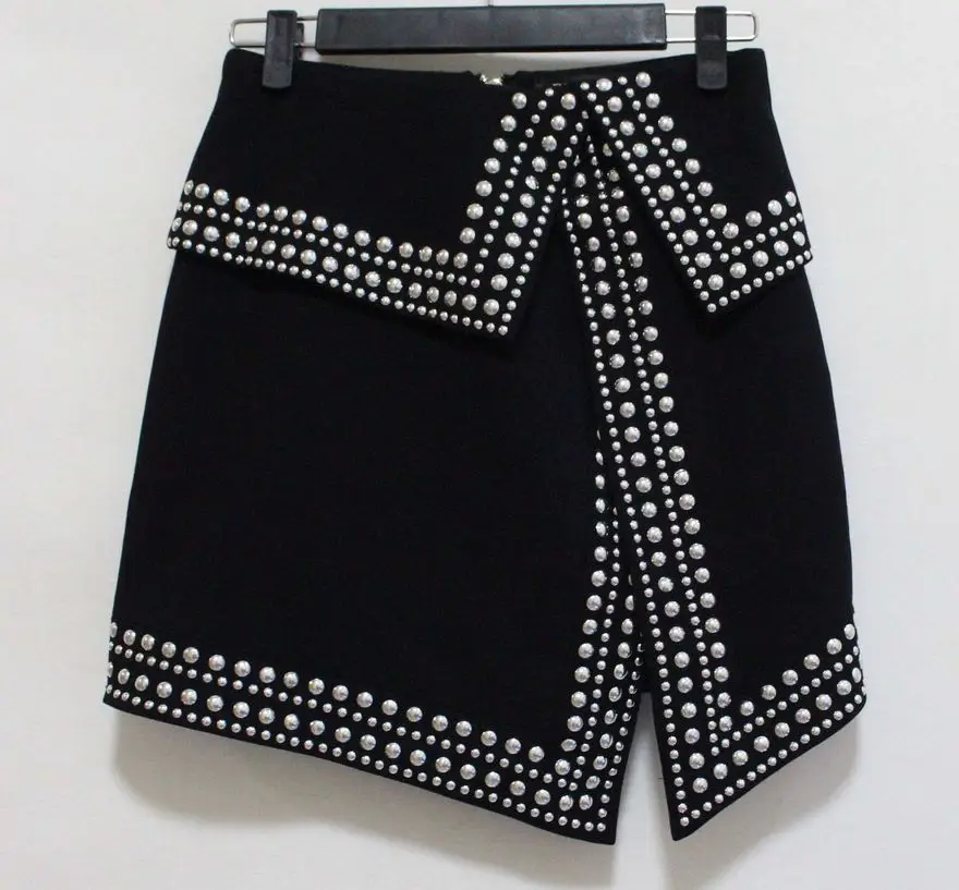 

Punk Beading Rivet Skirt 2020 Fal Women Asymmetric Mini A line Skirt Special Clothing Back Zipper British Style LT446