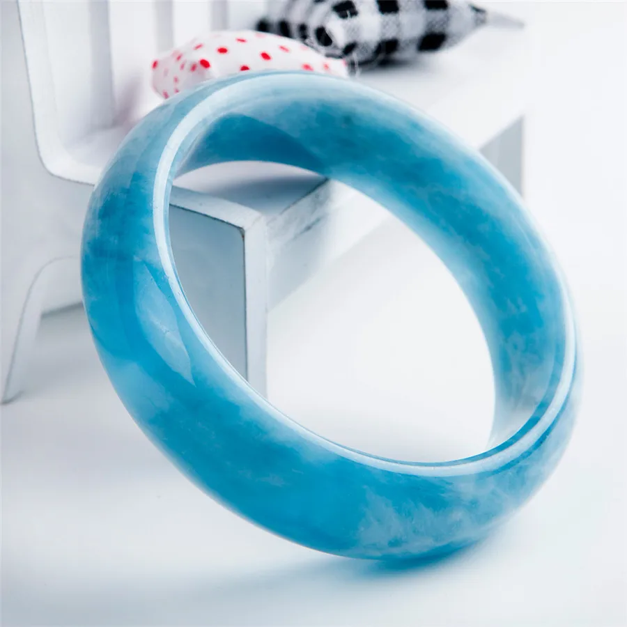 Женский браслет с натуральным голубым камнем Aqu из бирюзового камня стильный