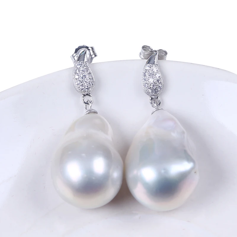 Серьги-пусеты с барочным жемчугом серьги пресноводным серьги-пусеты белым