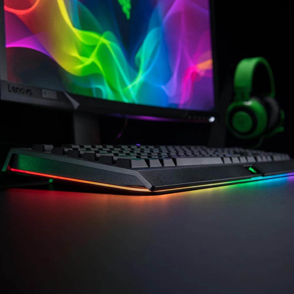 Игровая мембранная клавиатура razer Cynosa Chroma Pro, клавиатура с RGB подсветкой для игры, полностью программируемые клавиши, 104 клавиш, защита от проливания