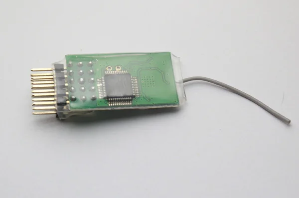 10 шт./лот 4100e 4 канальный приемник MICROLITE Бесплатная доставка 4100X|receiver| |