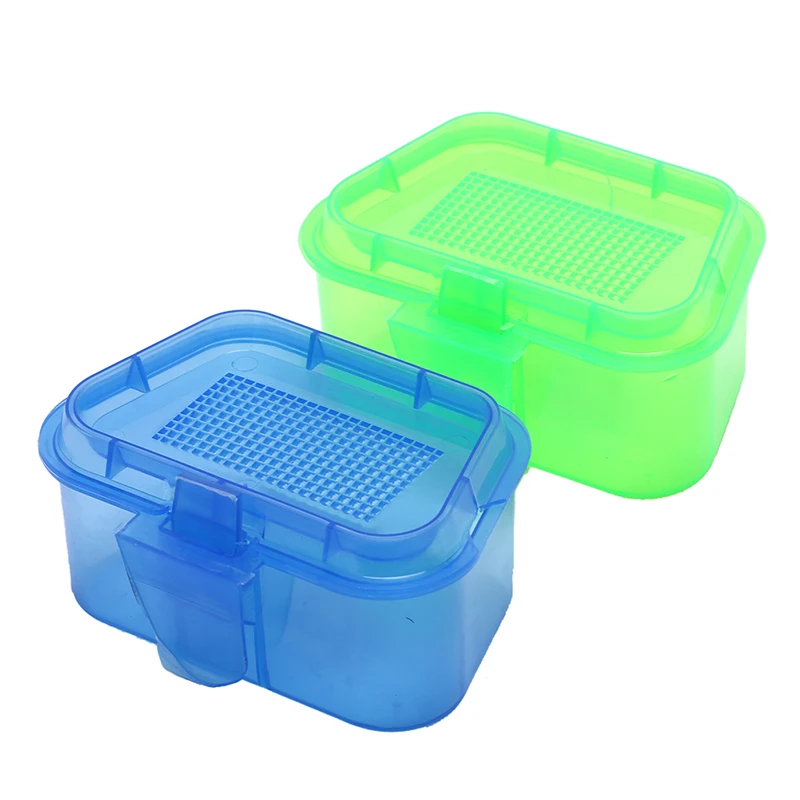 

1pc High Quality Bait Container Box Fishing Accessories Color Random Plastic Fishing Live Bait Storage Box Earthworm Bloodworms