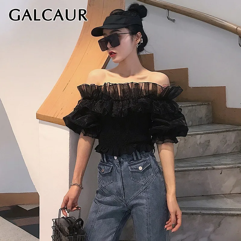 GALCAUR, Женская Однотонная рубашка с открытыми плечами, с вырезом лодочкой, с пышными рукавами, с сеткой, пэчворк, туника, короткий топ, блузка, Женская мода, лето
