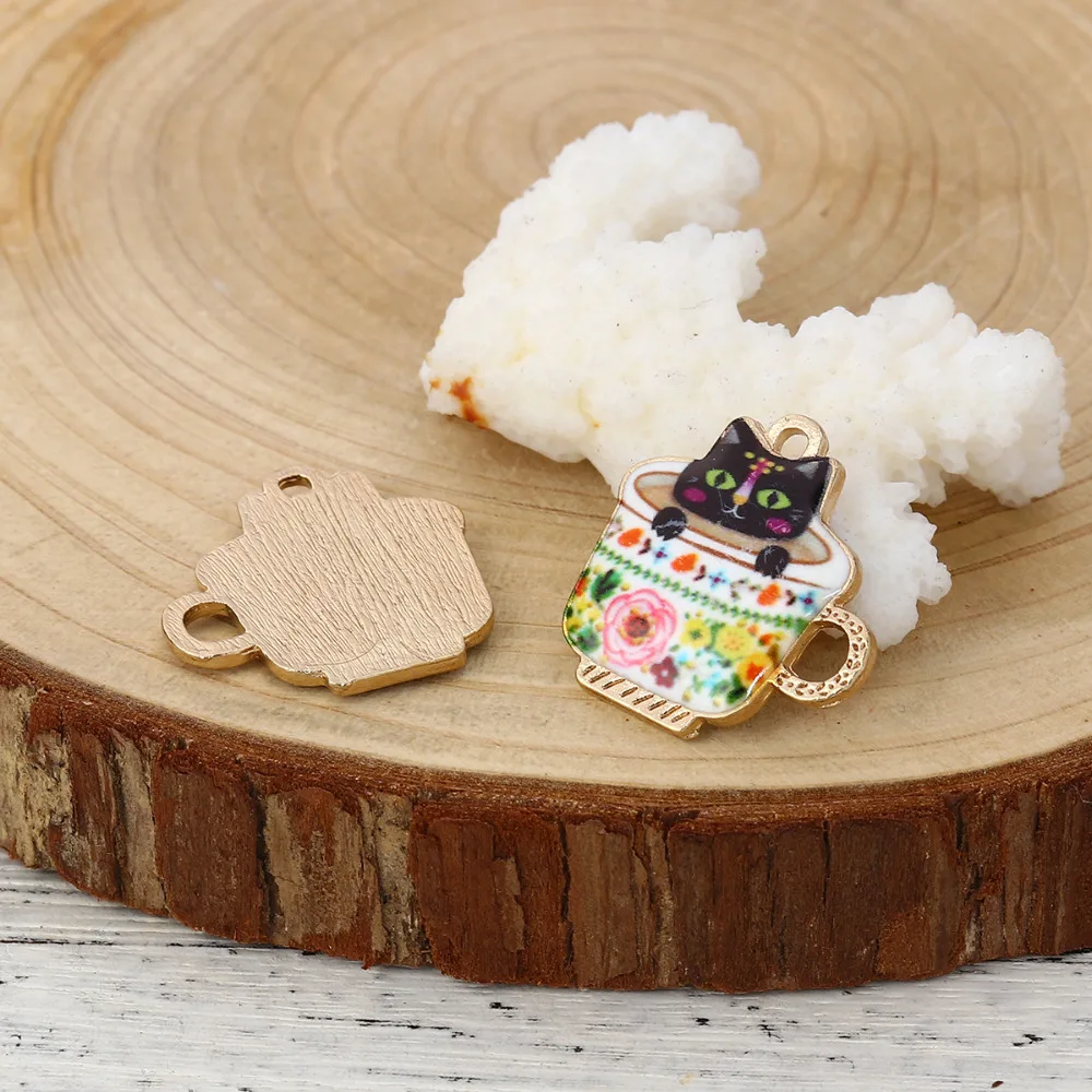10 шт. подвески из сплава цинка Кубок золотой многоцветный Кот эмаль