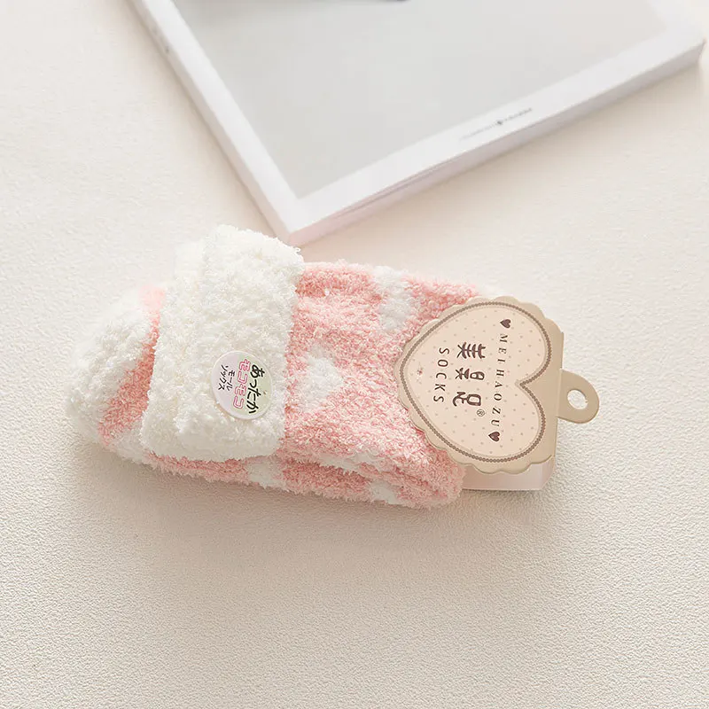 light pink Домашние пушистые носки; кашемировые носки; теплые зимние носки для сна; бархатные теплые носки кораллового цвета для женщин; подарки - Цвет: light pink