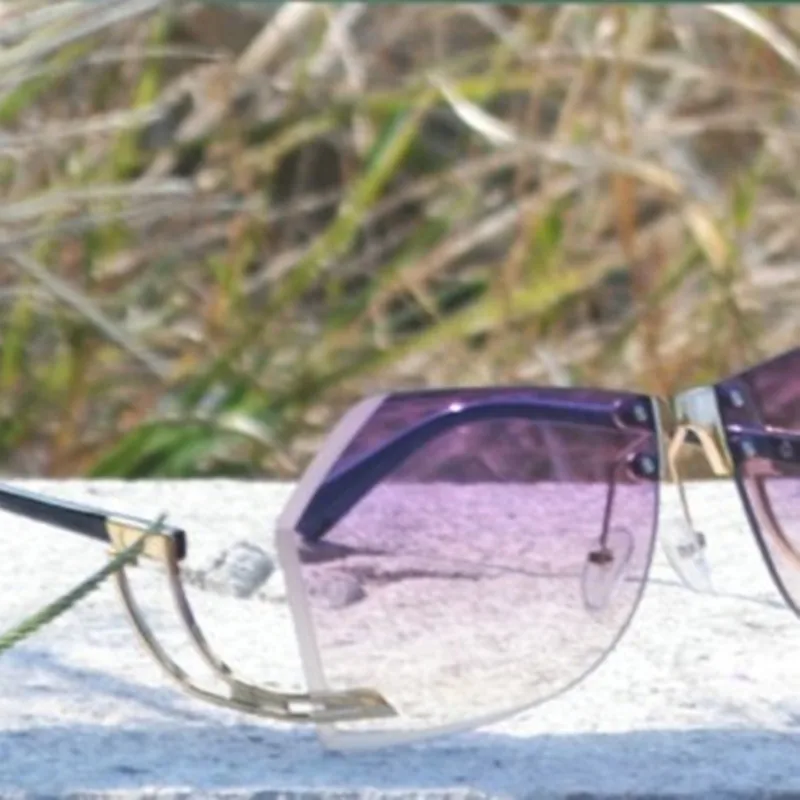 Новинка 2019 модные солнцезащитные очки без оправы женские оверсайз прозрачные