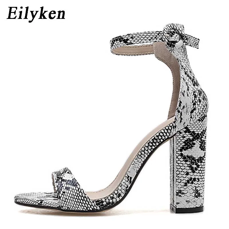 Snakeskin grain Eilyken/женские босоножки с ремешками на лодыжках; модная женская обувь с острым носком на квадратном каблуке со змеиным принтом; Новинка года; женские босоножки - Цвет: Snakeskin grain