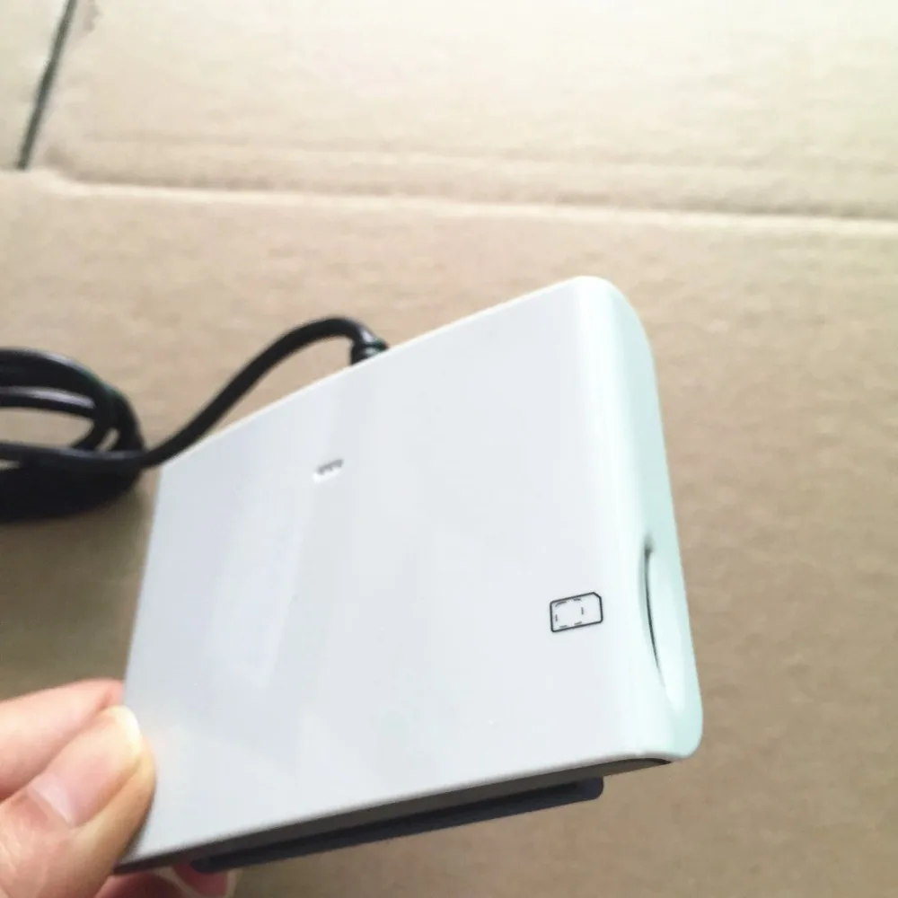 Программатор с USB контактной умной памятью IC/SIM-картой # ACR38U_SPC R4 + 2 чипа SLE4442 набор