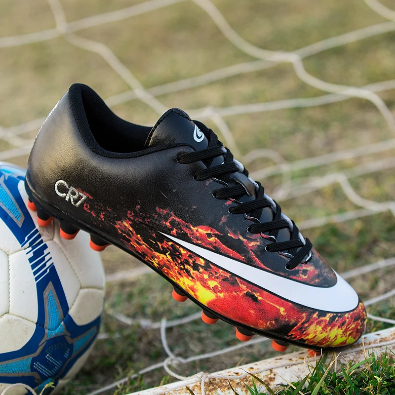 Домашние футбольные ботинки мужские высокие спортивные кроссовки futzalki бутсы