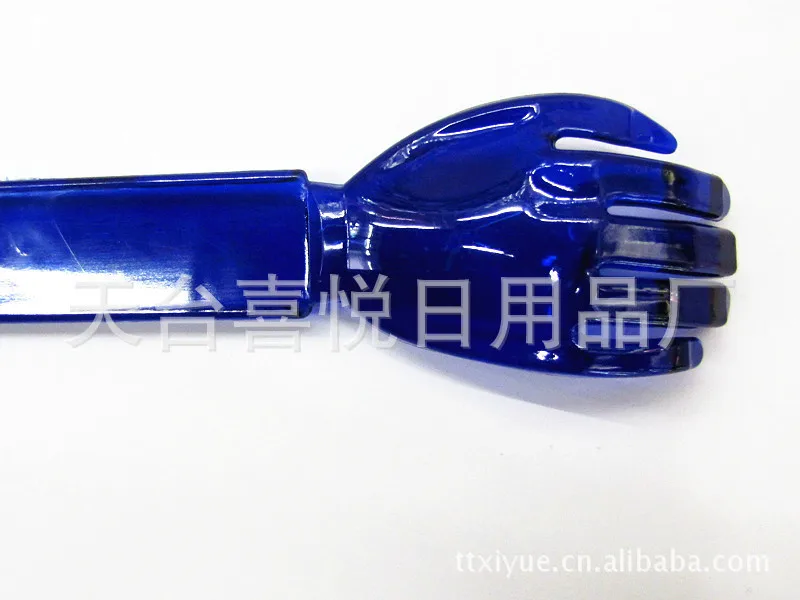 131 plastic daily necessities for the best hand scratching shoehorn elderly folk crafts | Красота и здоровье