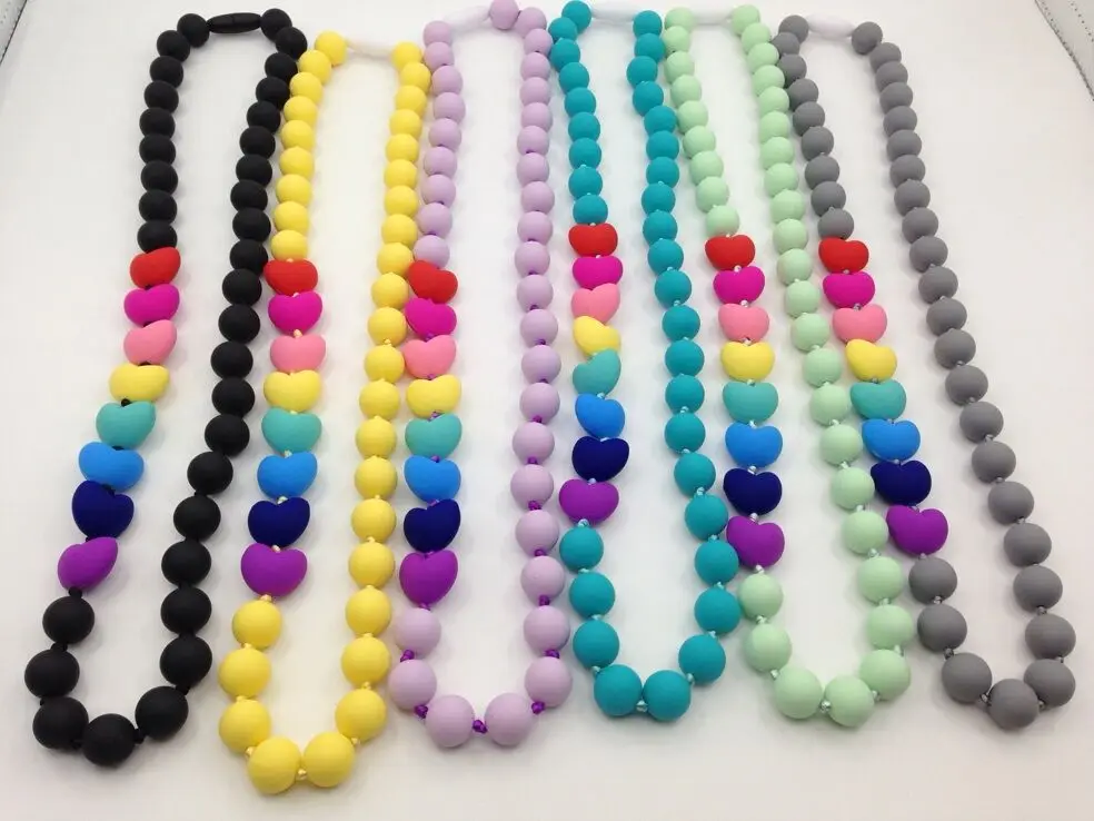 Пищевое Силиконовое ожерелье для прорезывания зубов с сердечками детское