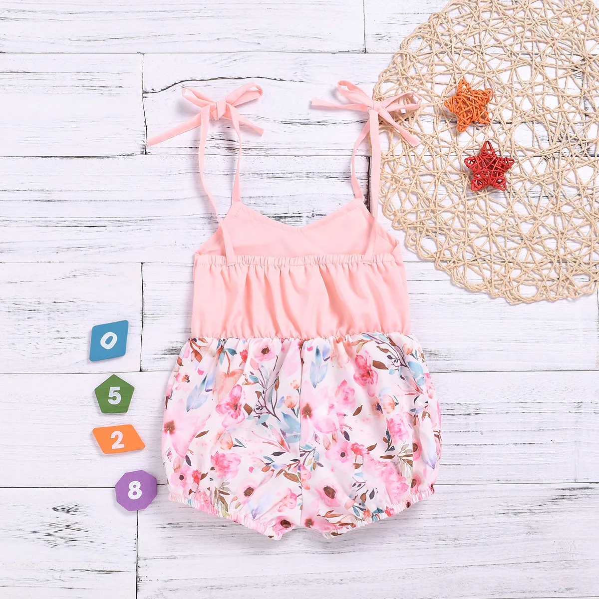 Комбинезон без рукавов с повязкой на лямках для новорожденных девочек весну-лето