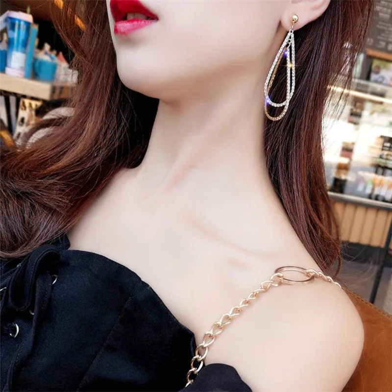 

fashion exaggerated temperament imitation ladies earrings for party wedding