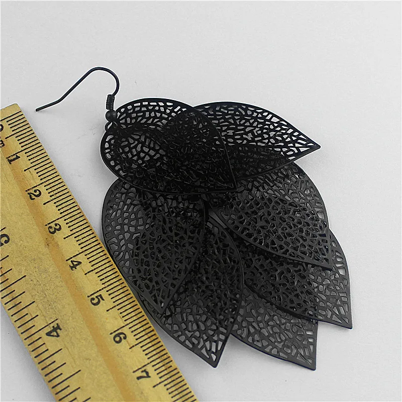 The new hot popular female ornaments girls birthday party beautiful black tassel leaves ear hook earrings free shipping | Украшения и