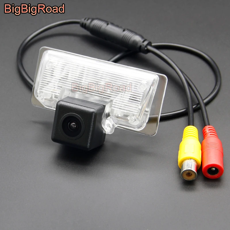 

BigBigRoad Car Rear View Parking CCD Camera For Nissan Sylphy G11 2005-2012 Almera G15 Sentra B17 Versa Trazo Pathfinder