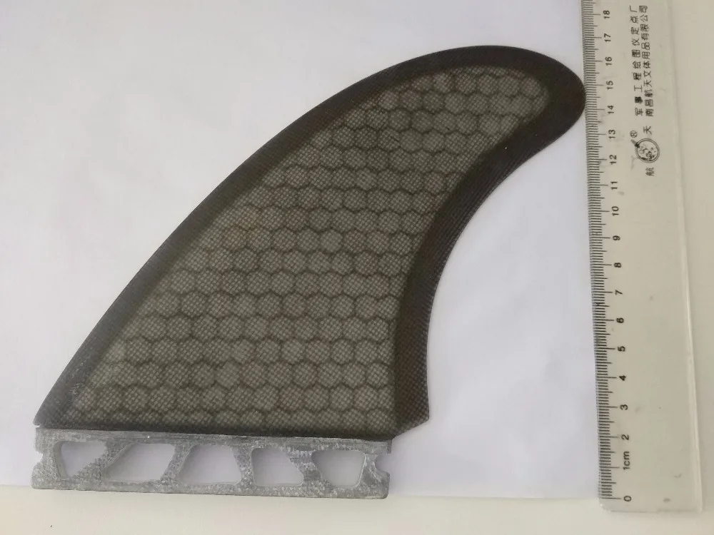 Плавники(доска для серфинга) fcs Future Твин FIN+ GX плавники для серфборда Quad fin Набор белый, черный quilhas стекловолокно fcs соты