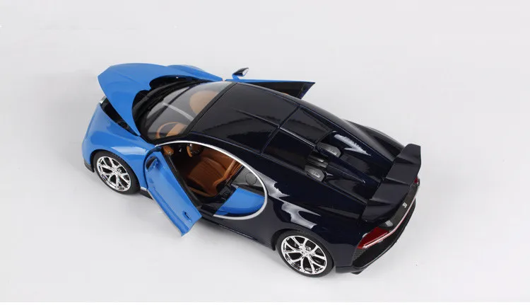 1:18 Bugatti чугун литая модель машины Модель, литой металл суперкар, продвинутая коллекционная машинка Модель украшения