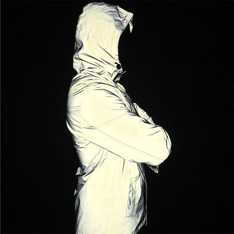 Ветровка мужская с капюшоном двубортная Водонепроницаемая Светоотражающая