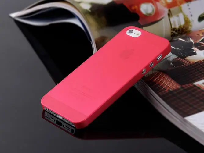 red Чехол для чехол на iphone 5s ультра тонкий цвет: черный, синий красный матовый конфеты Цвета чехол для телефона Fundas Coque для iphone 5 5s SE - Цвет: red