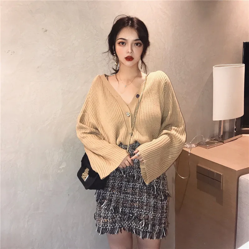 Женский трикотажный свитер GRUIICEEN Свитер оверсайз с длинным рукавом и треугольным