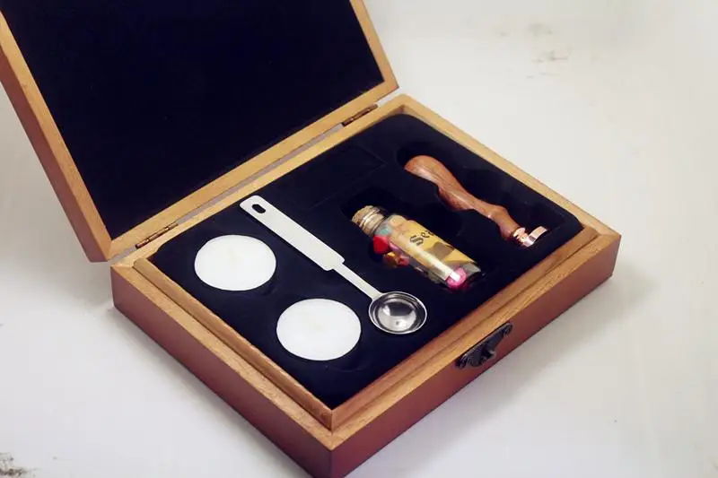 

DIY Customize logo Personalized image custom seal wax sealing stamp wedding Invitation Retro antique stamp Bottle