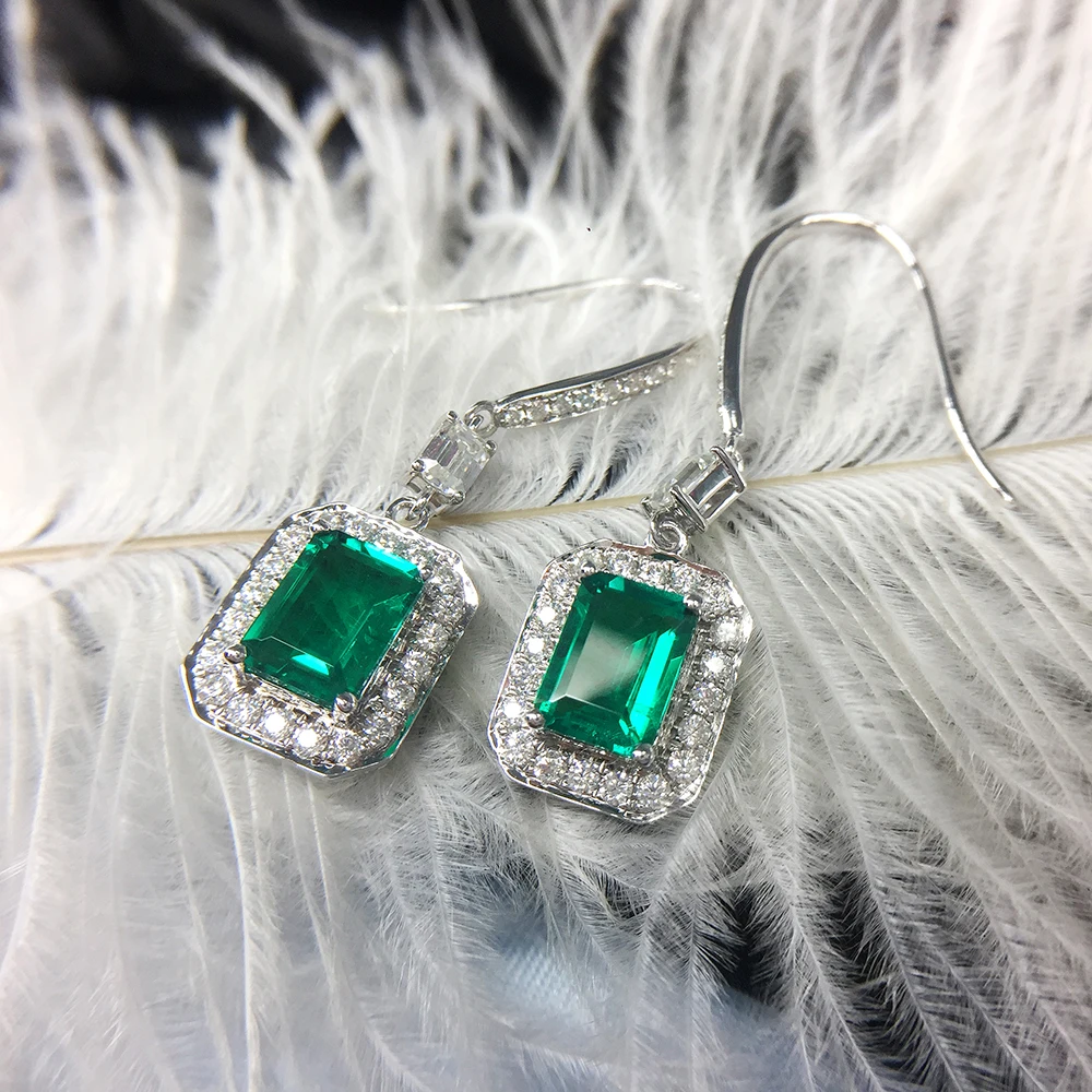 Серьги AEAW из белого золота 14K 4ctw AAA выращенные в лаборатории колумбийский изумруд