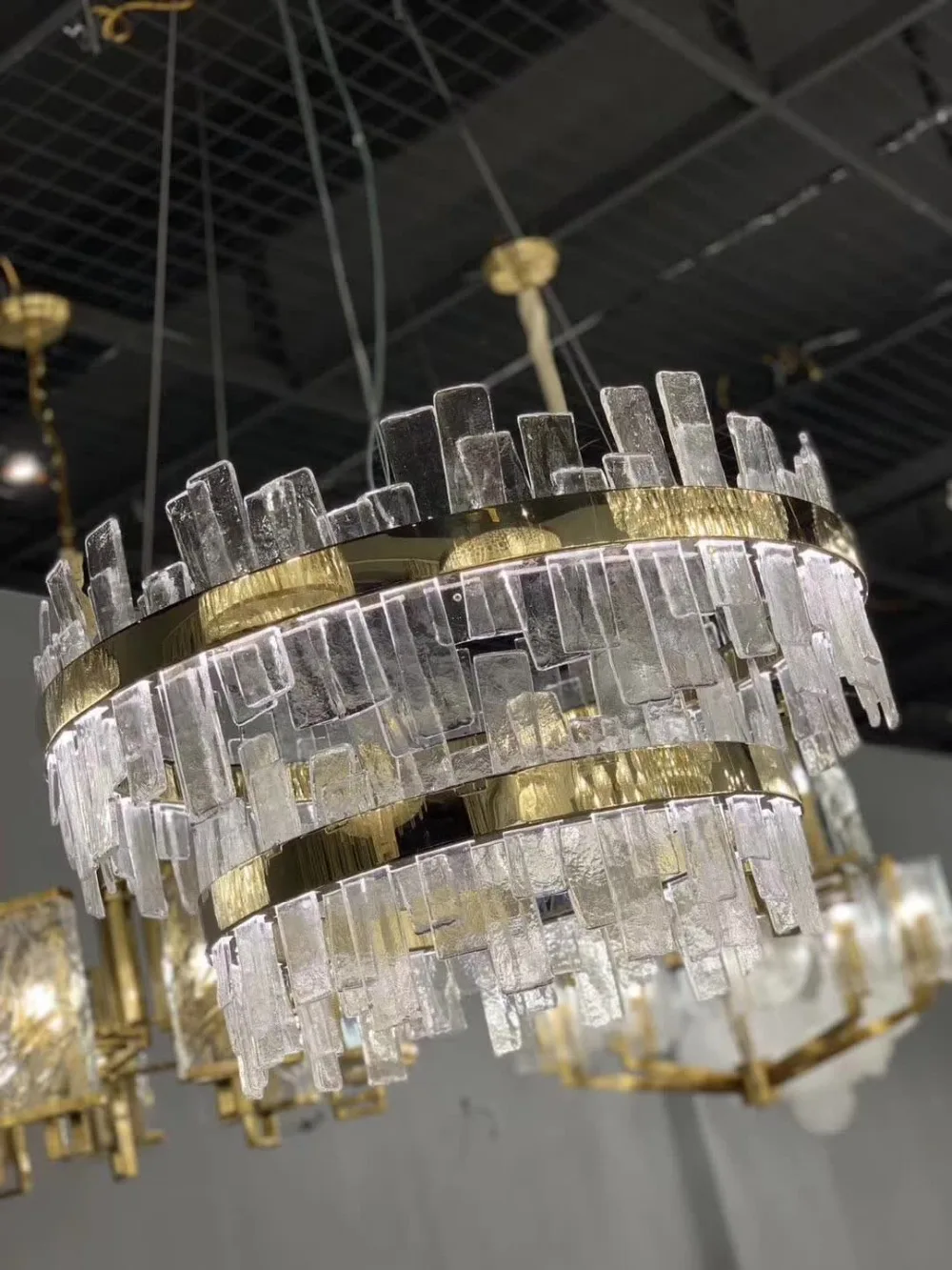 Современная хрустальная люстра Золотая Роскошная нестандартная стеклянная