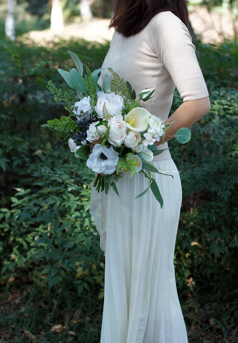 Романтичный букет JaneVini белые цветы для свадьбы искусственный искусственные - Фото №1