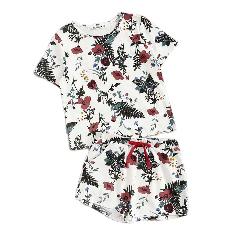 SHEIN/одинаковые комплекты для семьи, топ с растительным принтом для девочек и шорты на завязках, комплект летней хлопковой одежды с короткими рукавами и шортами, одежда для сна