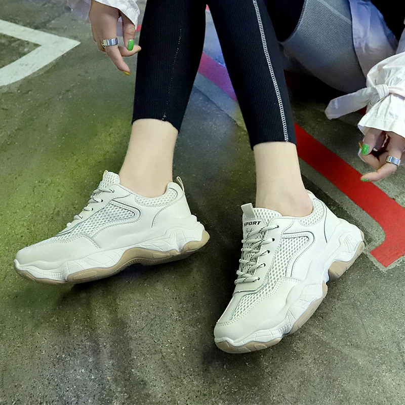 Xiaying Smile Spring Autumn designer shoes for women lace-up running shoes women PU MESH women sneakers comfortable sport shoes