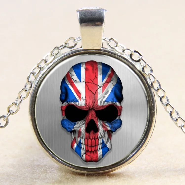 Женское ожерелье с подвеской в виде черепа и флага Великобритании
