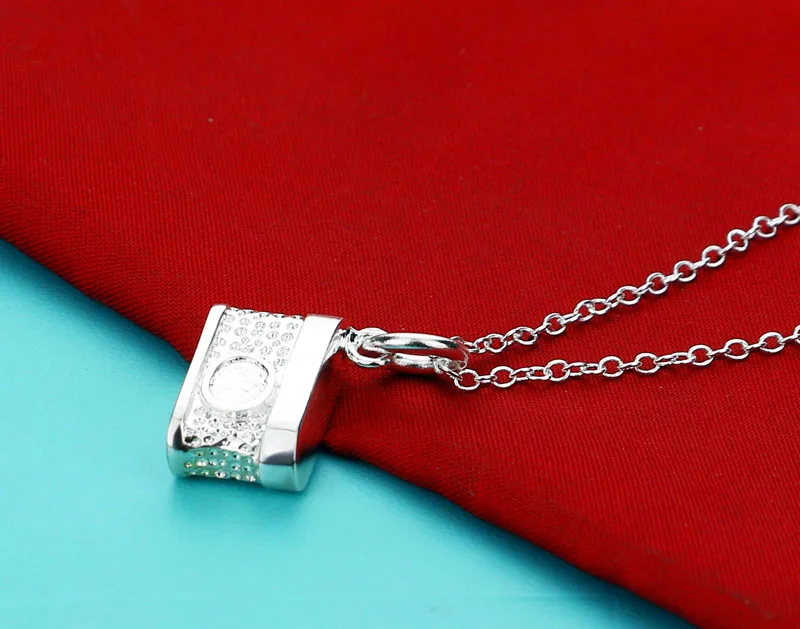 Индивидуальные отличительные подвески посеребренное ожерелье для женщин