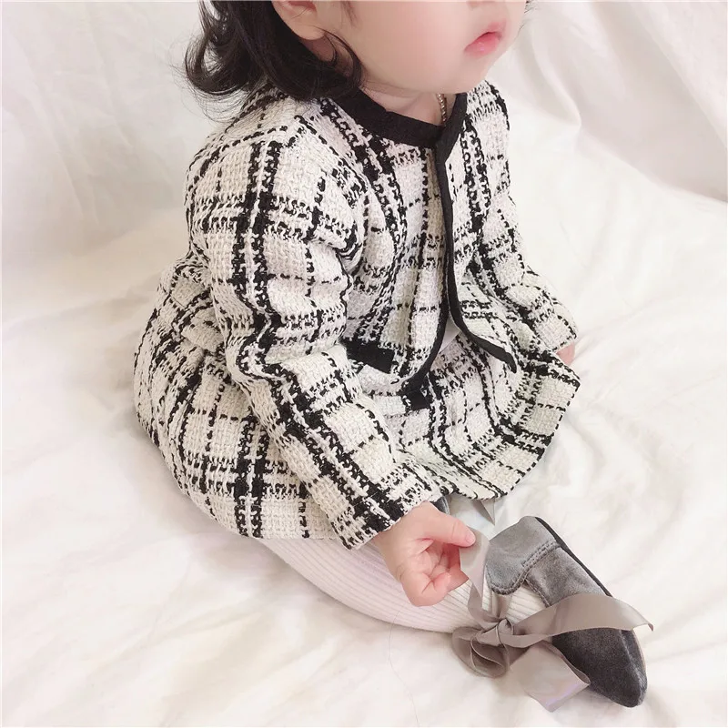 

Princess makings the skirt on long sleeve puts ha yi tw