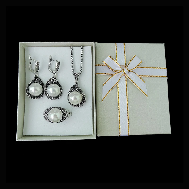 Набор винтажных ювелирных изделий Sellsets с имитацией жемчуга и стразы серебряного