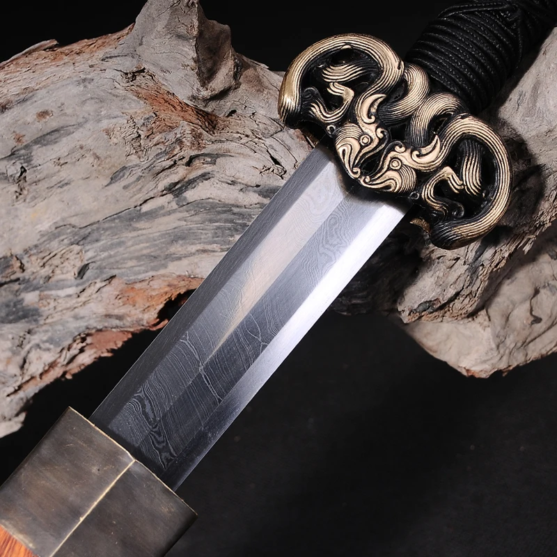 Меч китайской династии Хань дамасской сложенной стали обратный сложенный воды