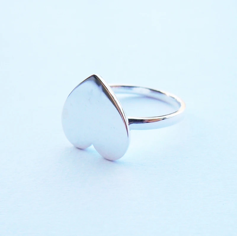 

Чистое кольцо из серебра 925 пробы с сердцем Wellmade